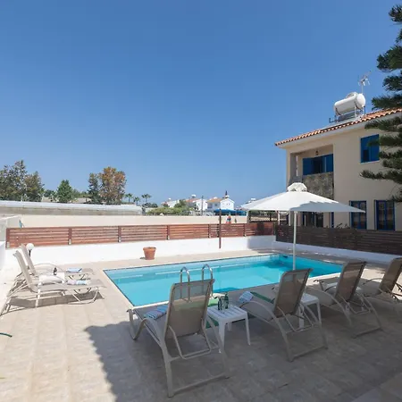Holiday home Moderne Ferienvilla Fuer 11 Personen
