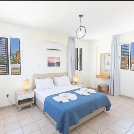 Moderne Ferienvilla Fuer 11 Personen Holiday home